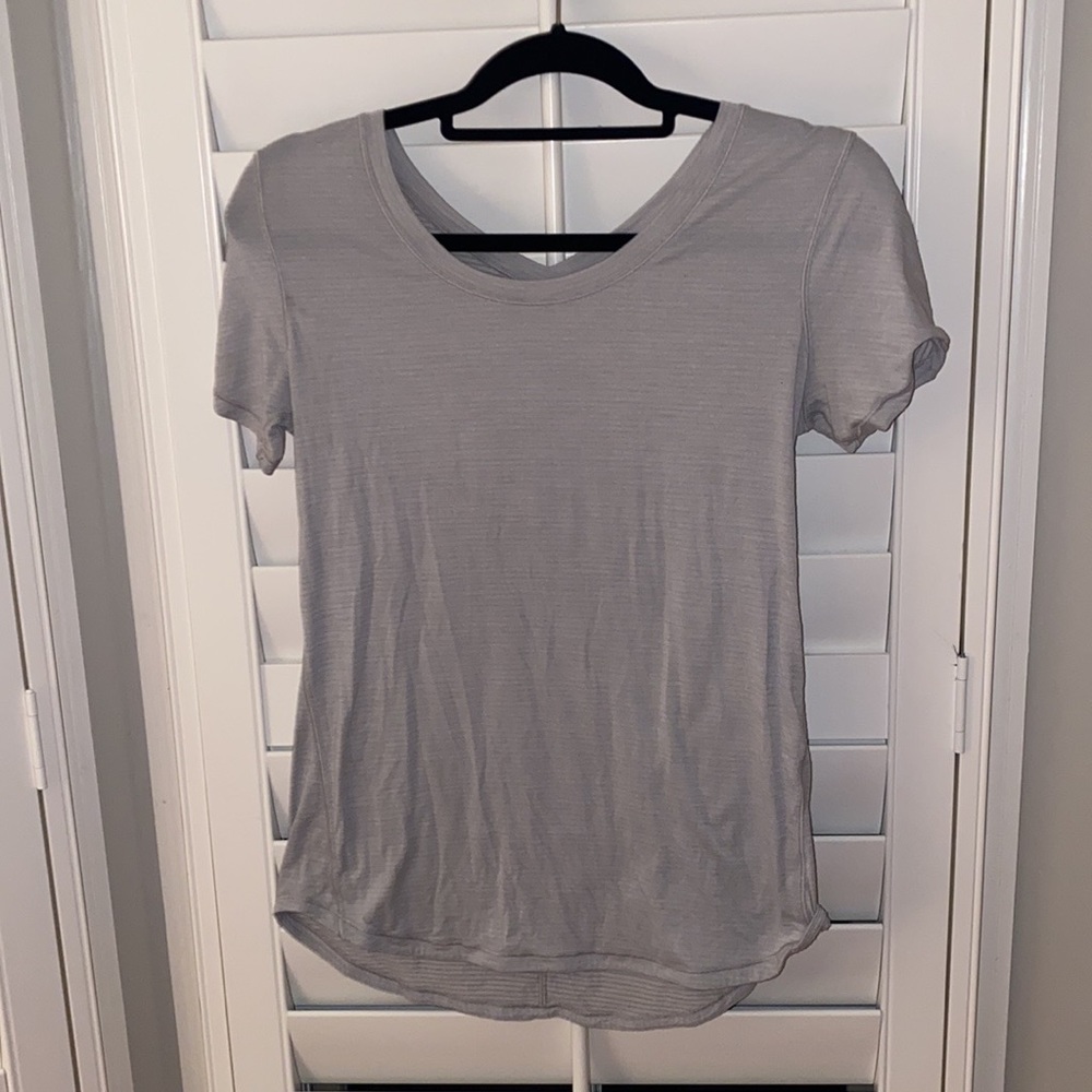 Relaxed fit lululemon tee